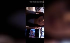 Troietta scurrile in webcam